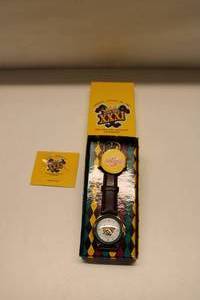 lot 19 image: Vintage Collectible Swansons XXV Watch with Leather Strap