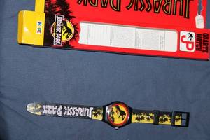 lot 65 image: Vintage 1992 Jurassic Park Quartz Watch