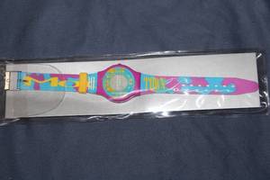 lot 130 image: New ToonTown Snickers Analog Watch