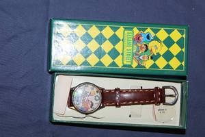 lot 188 image: Vintage Sesame Street Character Watch with Original Box