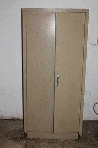 lot 13 image: Heavy-Duty Metal Storage Cabinet with Shelves