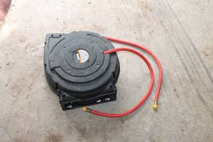 lot 22 image: 38in x 50ft Compact Air Hose Reel