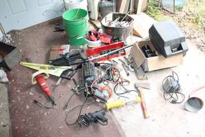 lot 37 image: Assorted Power Tools and Hand Tools Lot