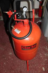 lot A-55 image: Clarke 20 Gallon Abrasive Blaster