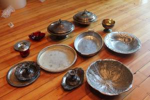 lot 72 image: Vintage Pewter and Glass Dish Collection
