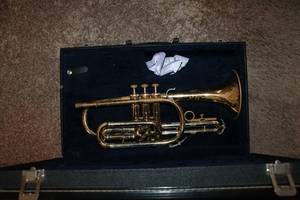lot 86 image: Vintage Conn Brass Cornet with Case