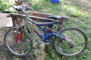 lot 111 image: MOTIV Rockpoint Mountain Bike