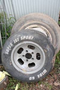 lot 128 image: Set of 2 Super Jet Sport Wide 60 Tires with Rims