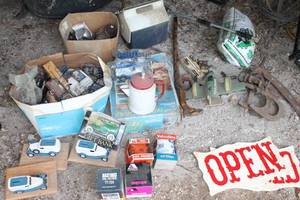 lot 301 image: Vintage Collectible and Automotive Parts Lot