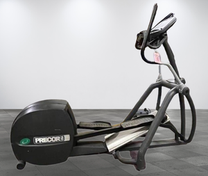 lot 1 image: Precor EFX 556 Cordless&nbspWorkout Physical Therapy Exercise Crosstrainer Elliptical -features a no-impact, forward or reverse elliptical stride that lets you adjust ramp & resistance for cross training benefits -Good Working Condition