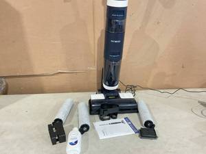 lot 348 image: Tineco Floor ONE S3 Cordless Hardwood Floors Cleaner