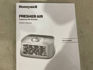 lot 359 image: Honeywell Air Purifier, HHT270, 100 sq ft, U Carbon Filter