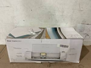lot 241 image: Cricut Explore Air 2 Bundle, Daybreak Machine