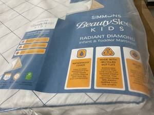 lot 245 image: Simmons BeautySleep Kids Radiant Diamond Crib and Toddler Mattress