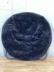 lot 492 image: Dorm Essentials Black Foldable Saucer Chair