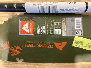 lot 494 image: Set of 2 Ozark Trail Adjustable Fishing Kayak Paddle
