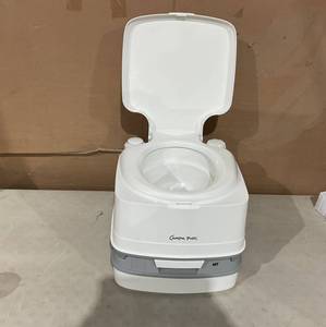 lot 390 image: Thetford Campa-Potti MT, 4-gal Portable Toilet