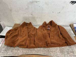lot 162 image: Size XXL LOT OF 2 Gap Ladies Sherpa Jacket