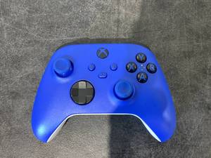 lot 567 image: Microsoft Xbox Wireless Controller