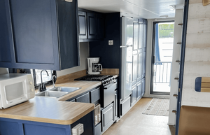 lot 1 image: Remodeled Sportcruiser 440 September 20-23, 2024 (3 Nights) w Two Kayaks