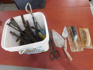 lot 36 image: lot of tools--Concrete, wood working