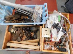 lot 63 image: Lot of copper fittings, hammer heads, hand held wood working tools.