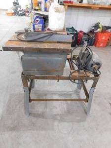 lot 72 image: Craftsman Vintage Table Saw.