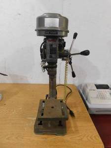 lot 80 image: Taiyal Bench Top Drill Press 12