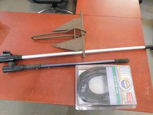 lot 136 image: Boat motor tiller handle extentions, bilge pump hose and Boat anchor