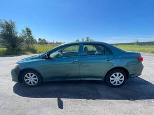 lot 16M image: 2009 Toyota Corolla LE