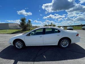 lot 18G image: 2004 Chrysler Concorde Limited