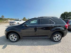 lot 17B image: 2017 Chevrolet Equinox LT - AWD