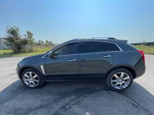 lot 18F image: 2010 Cadillac SRX Performance Collection - AWD