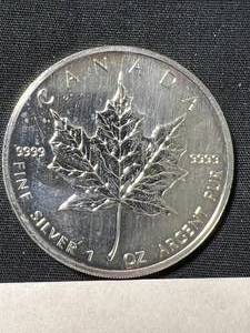 2005 CANADIAN MAPLE LEAF 1 TROY OZ .9999 FINE SILVER