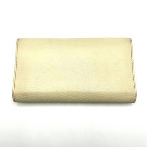 lot 25A image: GUCCI White Leather Interlocking GG Bi-fold Long Wallet - Authentic $700 Retail
