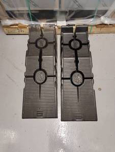 lot 35 image: RINO RAMPS SET