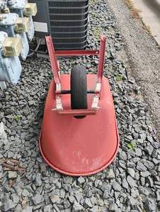 lot 40 image: TRUE TEMPER 6 CU. FT WHEELBARROW