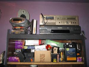 Toshiba VHS Player, Marantz stereo ...