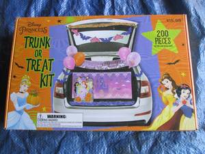 Disney Princess 200pc trunk or trea...