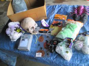 Halloween headware, Spiderweb and o...