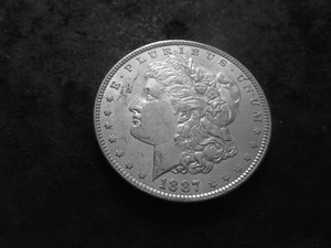 lot 25 image: 1887 Morgan Silver Dollar