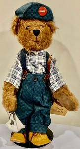 lot 99 image: Vintage Coca Cola Limited Edition Teddy Bear by Franklin Mint Coca-Cola Collectable Keepsake