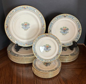lot 35 image: Lenox Autumn China Service for Eight