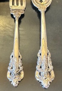 lot 8D image: Vintage Wallace Grand Baroque Sterling Silver Serving Utensils