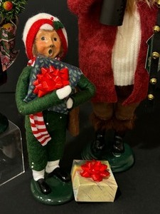lot 212 image: Four Byers Choice The Carolers Figurines including Byers Choice The Belsnickel Figurine