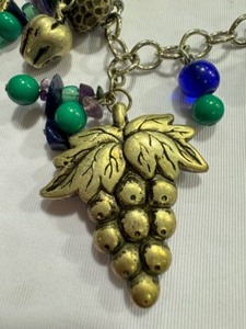lot 194 image: Fun Necklace