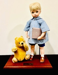 lot 57 image: Rare Vintage Collectable Winnie The Pooh Christopher Robin by Gabrielle Designs