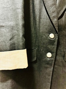 lot 174 image: Stunning JH Collectables Black with Tan Cuffed Jacket with 100% Lining