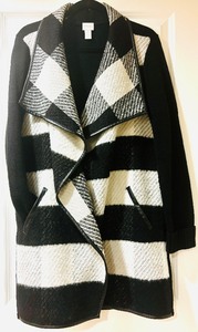 lot 175 image: Cozy Chico Long Sweater in Black, Gray and White