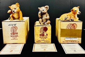 lot 238 image: Limited Collectors Edition Porcelain Sculptures by Roger J Brown,  Baby Lion Cub, Baby Koala and Baby Calf